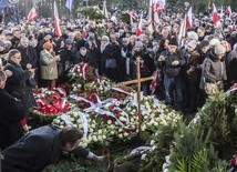 Jan Olszewski spoczął na Powązkach Wojskowych