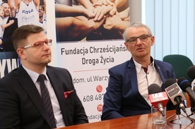 Do włączenia się w akcję zachęcają Zbigniew Ciesielski i Jerzy Zawodnik