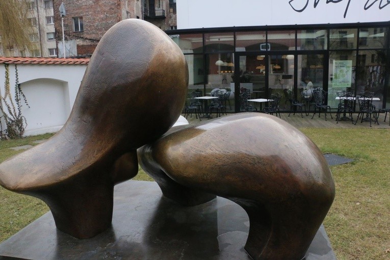 Wystawa rzeźb Henry'ego Moore'a w Krakowie