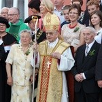 Biskup Alojzy Orszulik na swoim jubileuszu w Żorach