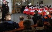 Abp Wiktor Skworc i ministranci dekanatu Kochłowice