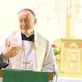 Konferencję wygłosił biskup tarnowski.