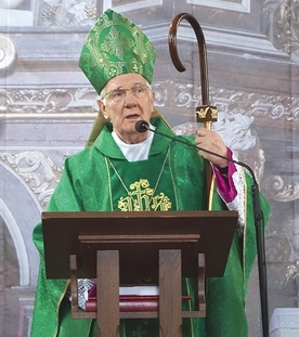 ▲	Biskup świdnicki ze wzruszeniem przypomniał słowa Danuty Siedzikówny: „Powiedzcie mojej babci, że zachowałam się jak trzeba”.
