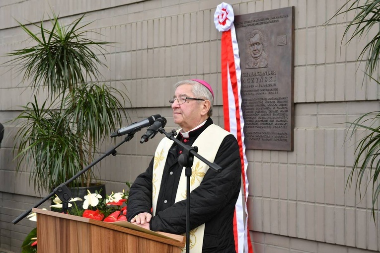 Święto Uniwersytetu Gdańskiego. Odsłonięcie tablicy upamiętniającej prezydenta Kaczyńskiego