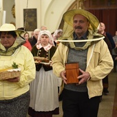 Procesja z darami odzwierciedla to, czym żyją uczestnicy Eucharystii