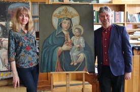 Obraz Matki Bożej Piekarskiej po badaniach wrócił do bazyliki