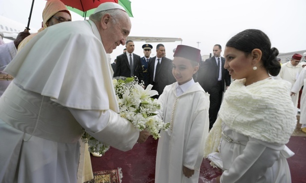 Papież przybył do Maroka