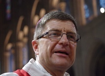 Przewodniczący episkopatu Francji: Kościół musi przestać być kojarzony tylko z zakazami