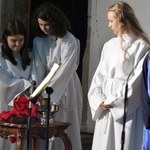 Adoracja krzyża w strzegomskiej bazylice