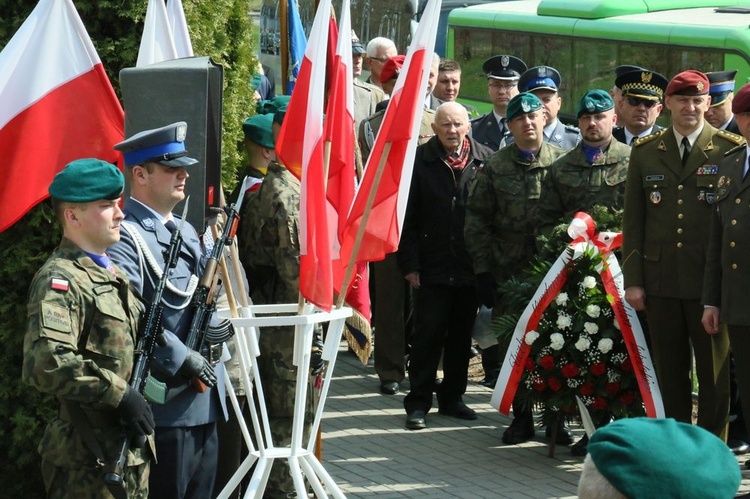 Uroczystości upamiętniające pomordowanych w Katyniu.