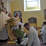 Wprowadzenie relikwi św. JP II w Chróścinie Opolskiej
