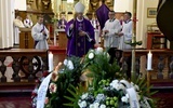 Liturgii pogrzebowej przewodniczył bp Ignacy Dec.