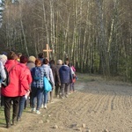 Droga Krzyżowa w parafii Nuna