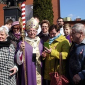 Odsłonięto pomnik wdzięczności za chrzest Polski i odzyskanie niepodległości