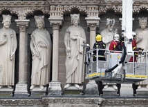 Francja: Region paryski uruchomi 10 mln euro na odbudowę Notre Dame