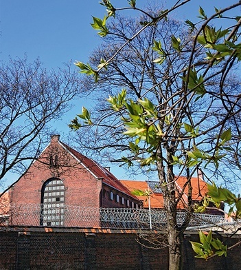 Tu, w celi na oddziale B-Eins przy katowickiej Nikolaistraße (dziś Mikołowska), Franciszek Blachnicki narodził się na nowo.