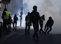 Ciąg dalszy protestu  "żółtych kamizelek", w Paryżu ponad 120 zatrzymań