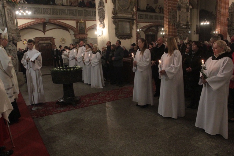 Liturgia paschalna w Legnicy