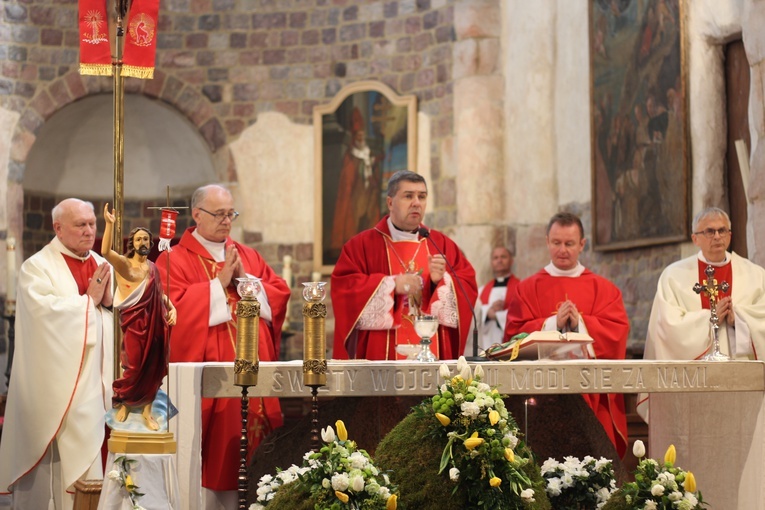 Mszy św. przewodniczył bp Wojicech Osial.