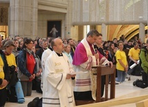 Modlitwa w łagiewnickim Centrum św. Jana Pawła II.