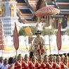 Mieszkańcy Tajlandii świętują koronację Ramy X