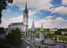 Kończy się III Archidiecezjalna Pielgrzymka Chorych, Niepełnosprawnych i ich Rodzin do Lourdes