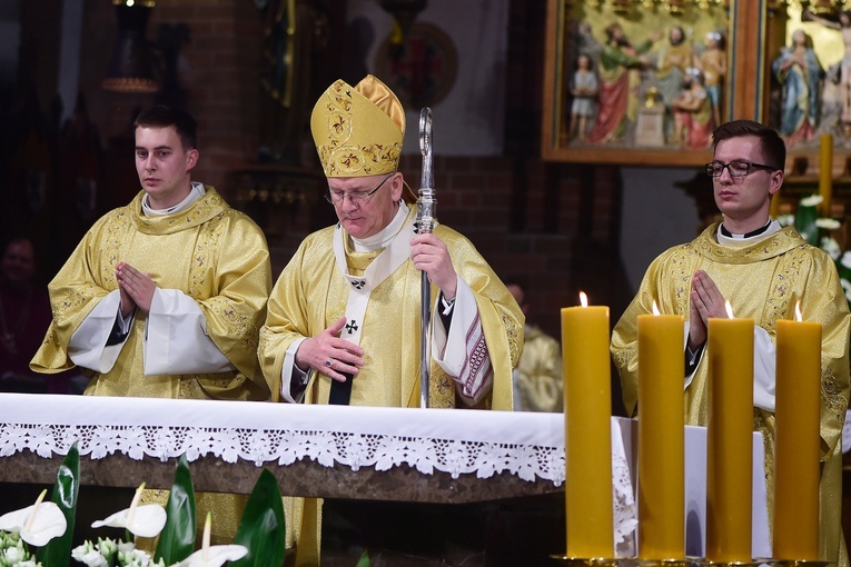 Święcenia prezbiteratu w konkatedrze św. Jakuba w Olsztynie