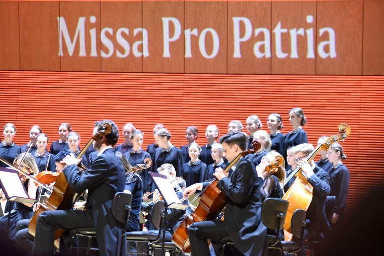 "Missa pro Patria" w Lusławicach