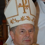 Złoty jubilat bp Henryk Tomasik