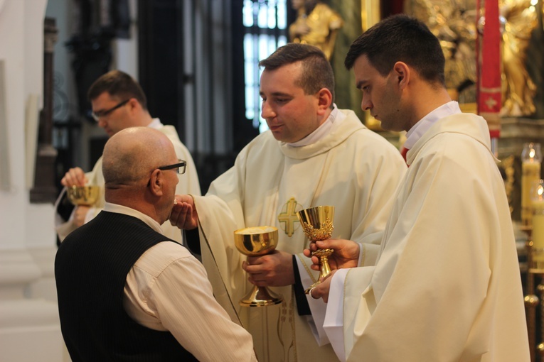 Święcenia kapłańskie ks. Tomasza Szcześniaka