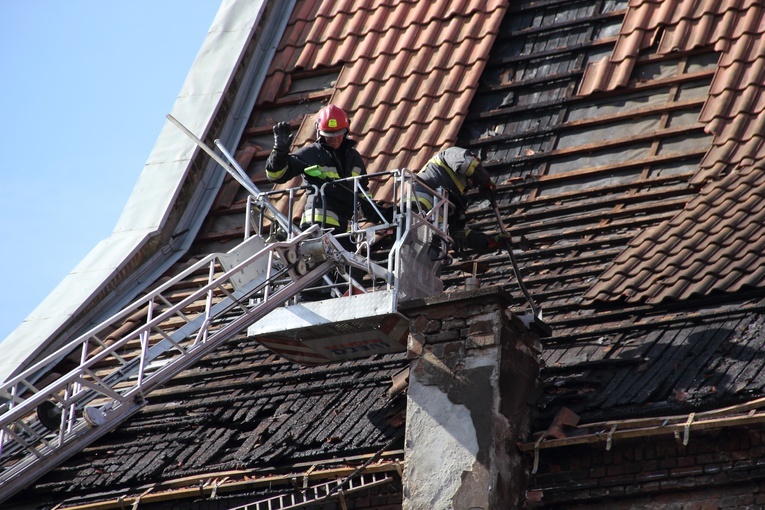 Strażacy uratowali kościół świętych Piotra i Pawła w Gdańsku