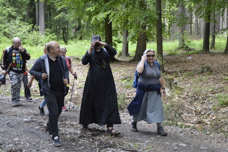 Pielgrzymka Noworudzian do Barda Śląskiego - cz. 02