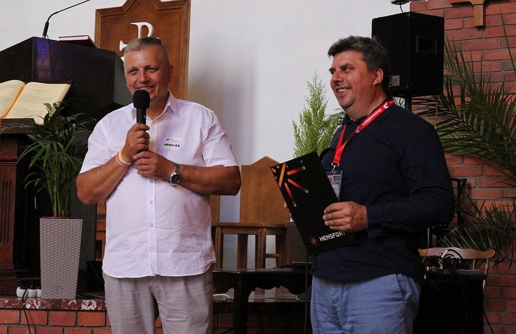 Krzysztof Kurek (z lewej i Stanisław Cinal opowiadali o owocach Alphy w więzieniach.