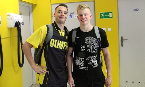 Paweł Kołder (z prawej) i Paweł Holubek - maratonowi rekordziści z Cieszyna.
