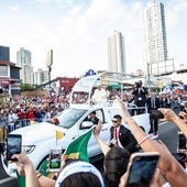Spotkanie młodych w Panamie z papieżem Franciszkiem podczas ŚDM w 2019 roku. 