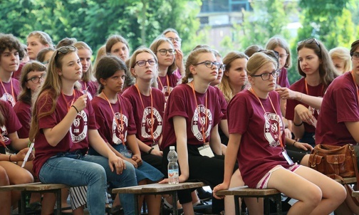 400 młodych ludzi przyjechało na SDM do Pliszczyna.