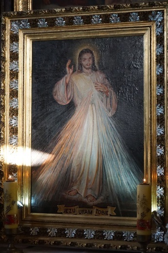 Relikwie św. Faustyny Kowalskiej w Krosnowicach