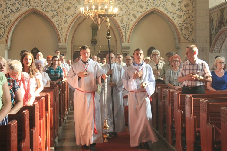 Wprowadzenie relikwii św. Josemarii