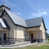 Kościół filialny pw. św. Jana Pawła II w Brudzewicach koło Studzianny.