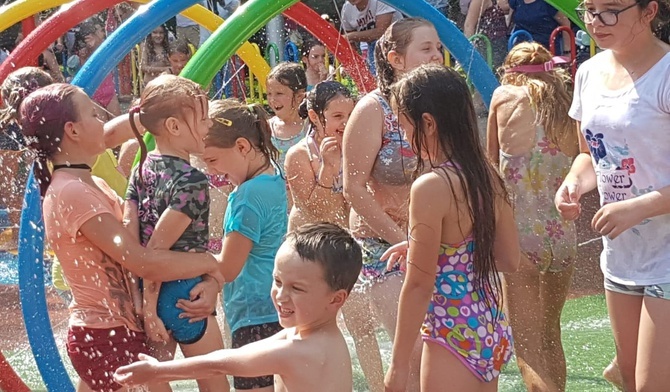Siemianowice Śląskie. Otwarto wodny plac zabaw dla dzieci [ZDJĘCIA]
