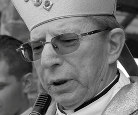 Śp. bp Stefan Siczek (1937-2012).