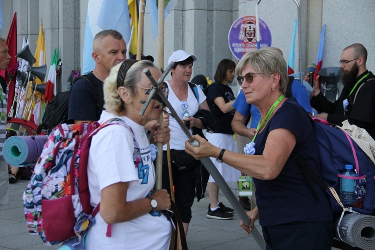 Świątynia Opatrzności Bożej na trasie "siedemnastek"