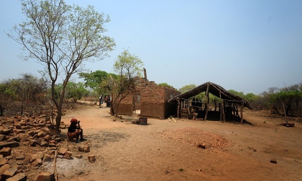 Nigeria: zamordowano pastora i porwano jego żonę