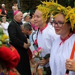 Powitanie 28. Pielgrzymki Diecezji Bielsko-Żywieckiej - grupy hałcnowskie na Jasnej Górze - 2019; cz. 1