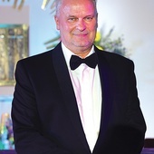 ▲	Pomysłodawcą  Międzynarodowych Spotkań Muzycznych  jest Andrzej Szadkowski.