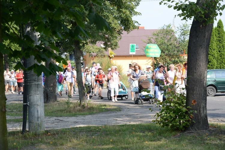 Pielgrzymkowy postój w Suchym Borze