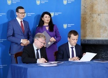 Katowice. Podpisano umowy na Wschodnią Obwodnicę Raciborza i drogę nr 913
