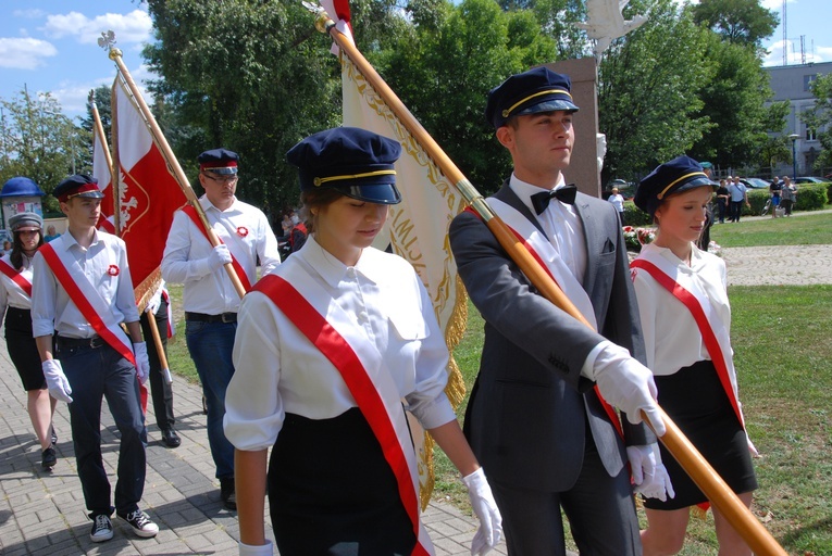 Obchody Święta Wojska Polskiego i uroczystości Wniebowzięcia NMP w Skierniewicach