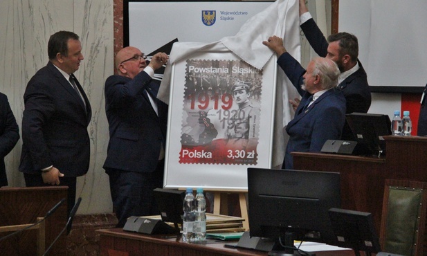 Znaczek upamiętniający I powstanie śląskie pokazała Poczta Polska