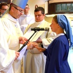 Śluby wieczyste s. Niny, Uczennicy Krzyża